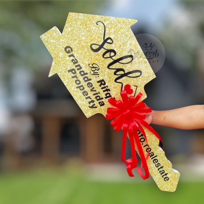 Dqueen Florist - Kunci Simbolis/Dummy/Mock up kunci hadiah